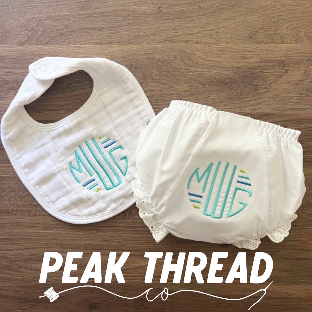Muslin Bib with Roundlines Monogram