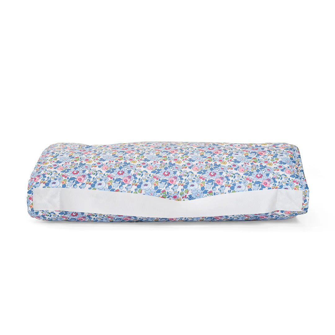 TRVL Bridgehampton Floral Collection