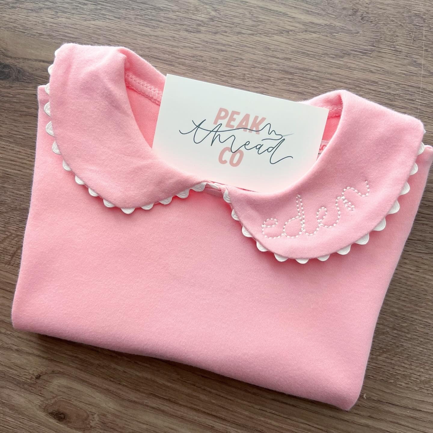 Short Sleeve Scalloped Collar Bubble